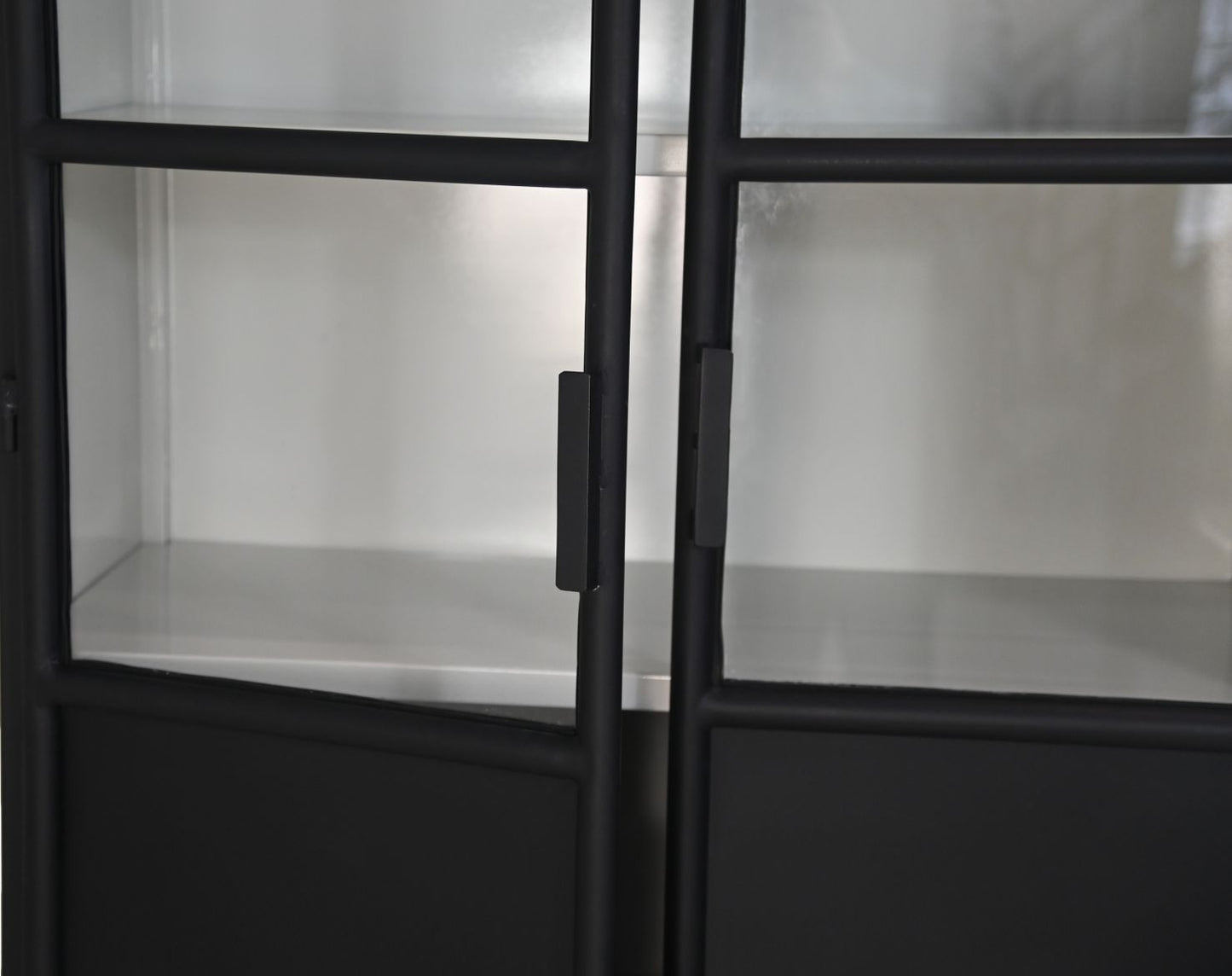 Vitrine Bronx - 90x40x190 - noir/gris - Métal